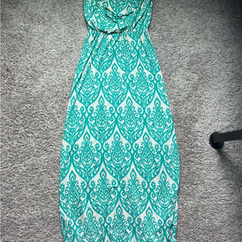 Elegant Teal Patterned Dress